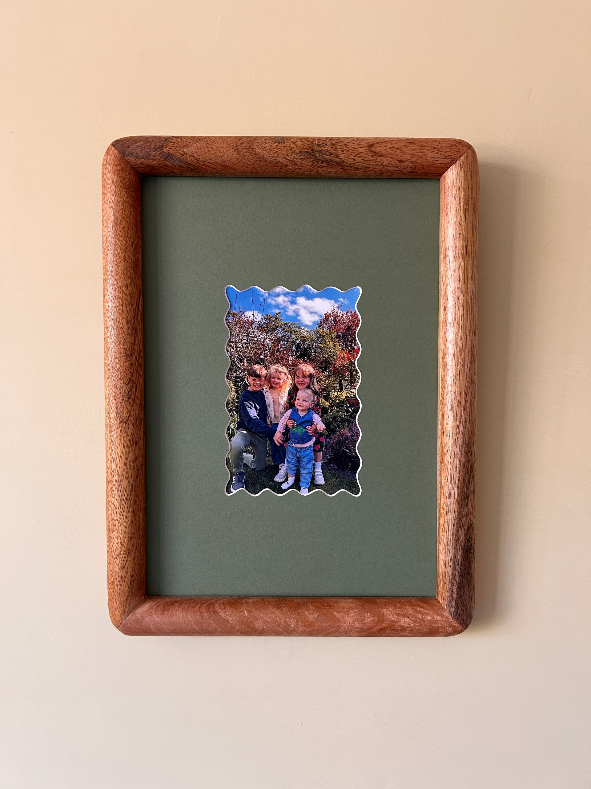 A4 Luxury Wiggle Mount (With Colour Options) - Dark Green