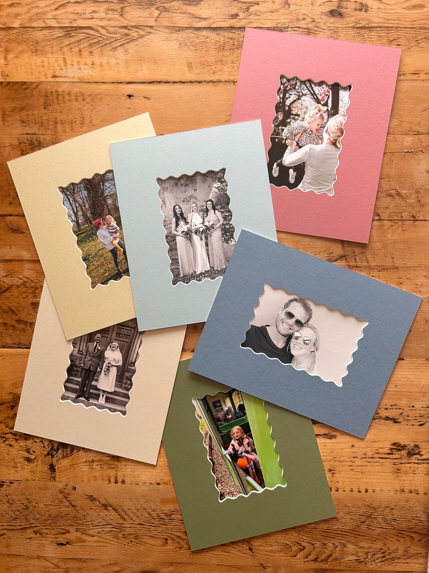 10X8 Inch Luxury Wiggle Mount (With Colour Options)