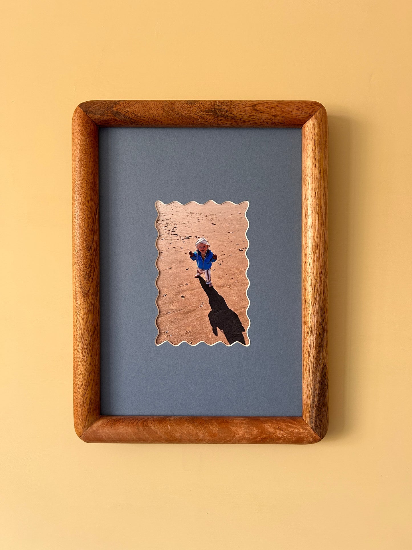 A4 Luxury Wiggle Mount (With Colour Options)